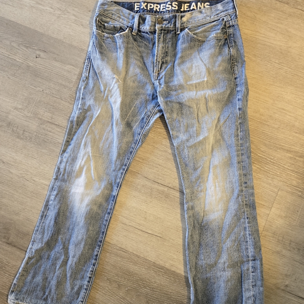 Express Men's Straight Jeans in Light Blue
